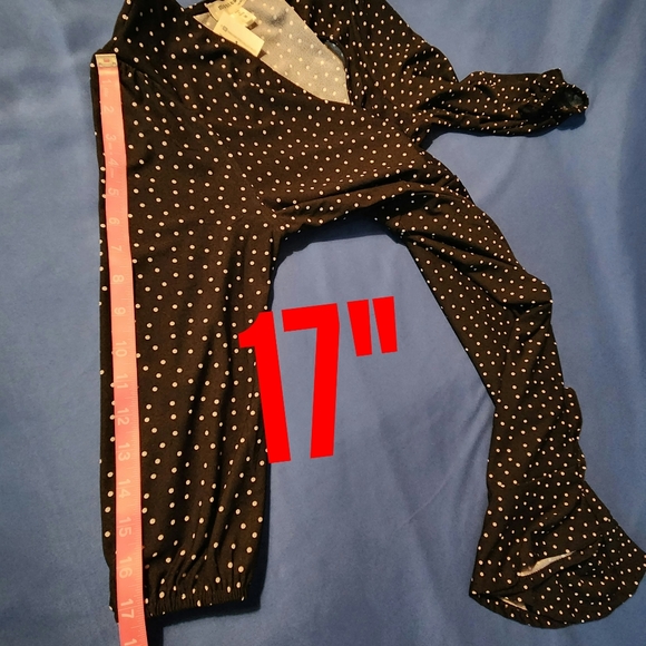 Monteau Los Angeles Polka Dot Dress Ruching Detail - Picture 5 of 13